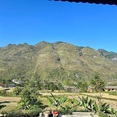 Du Gia Van Chung Homestay Làng Cac Esterno foto
