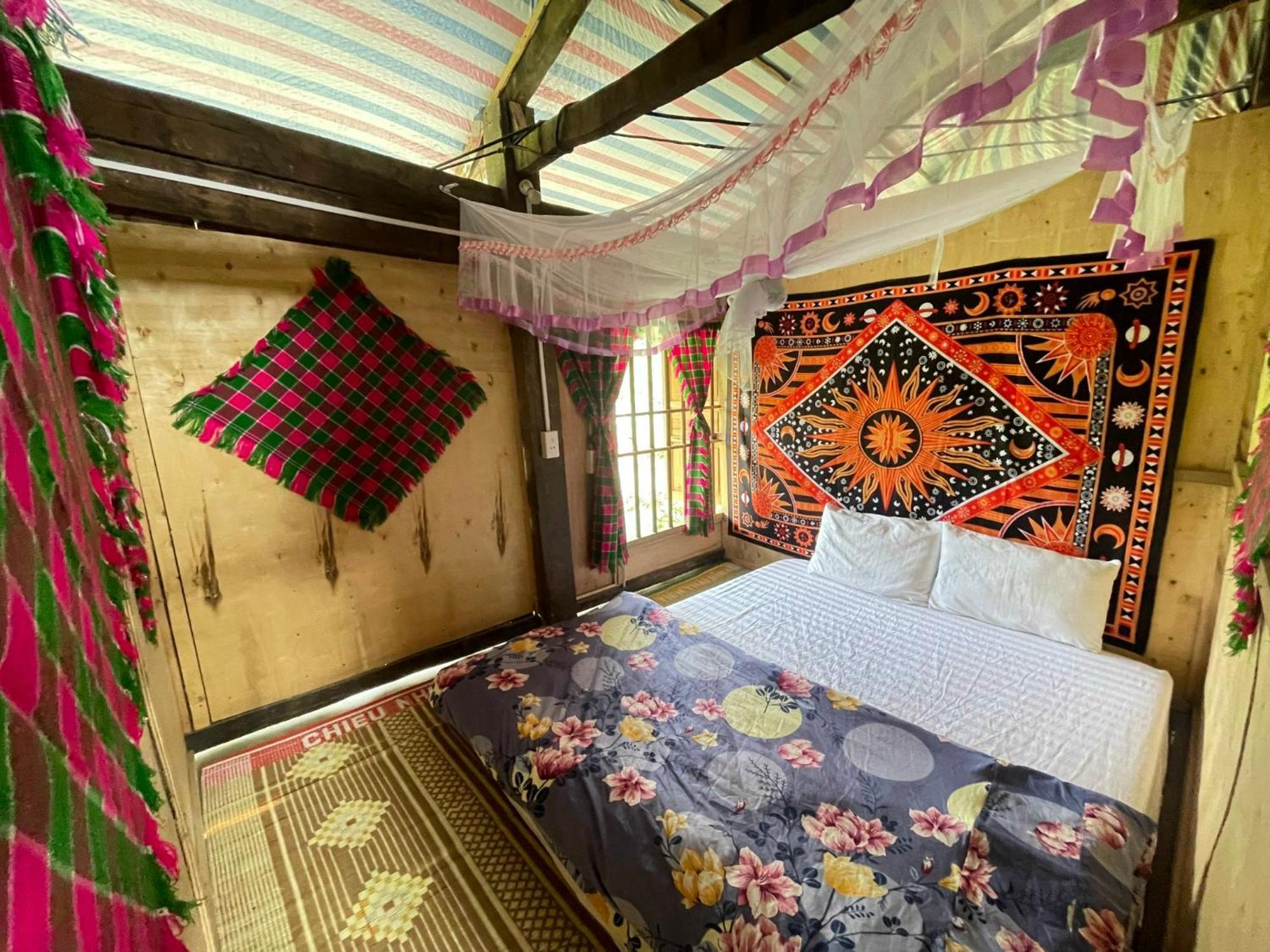 Du Gia Van Chung Homestay Làng Cac Camera foto